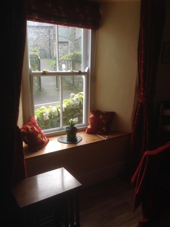 Steeple View Bed and Breakfast Newport  Buitenkant foto
