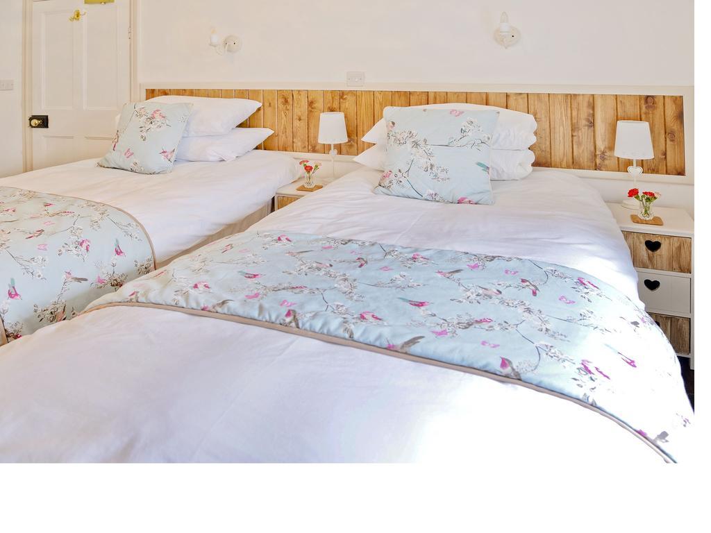 Steeple View Bed and Breakfast Newport  Buitenkant foto