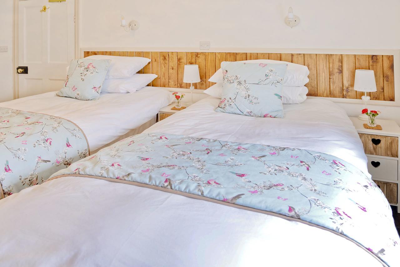 Steeple View Bed and Breakfast Newport  Buitenkant foto